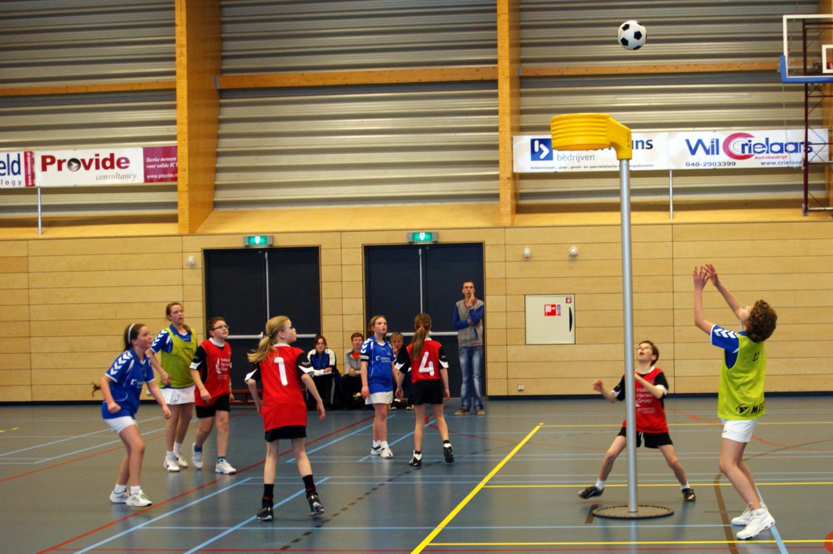 Korfbal D2  10 maart-013.JPG